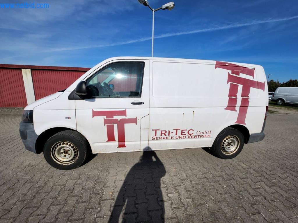 Máquinas bem conservadas de um fabricante de produtos de pastelaria-2