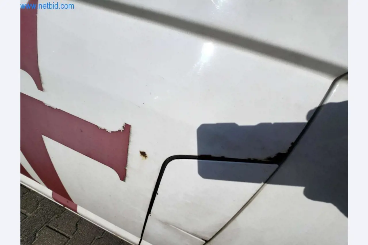 Máquinas bem conservadas de um fabricante de produtos de pastelaria-4