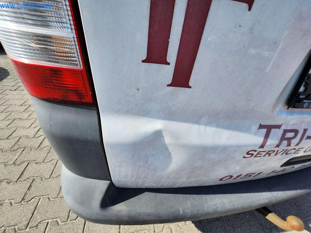 Máquinas bem conservadas de um fabricante de produtos de pastelaria-7