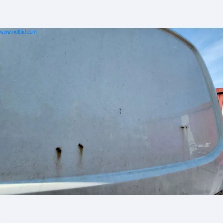 Máquinas bem conservadas de um fabricante de produtos de pastelaria-8