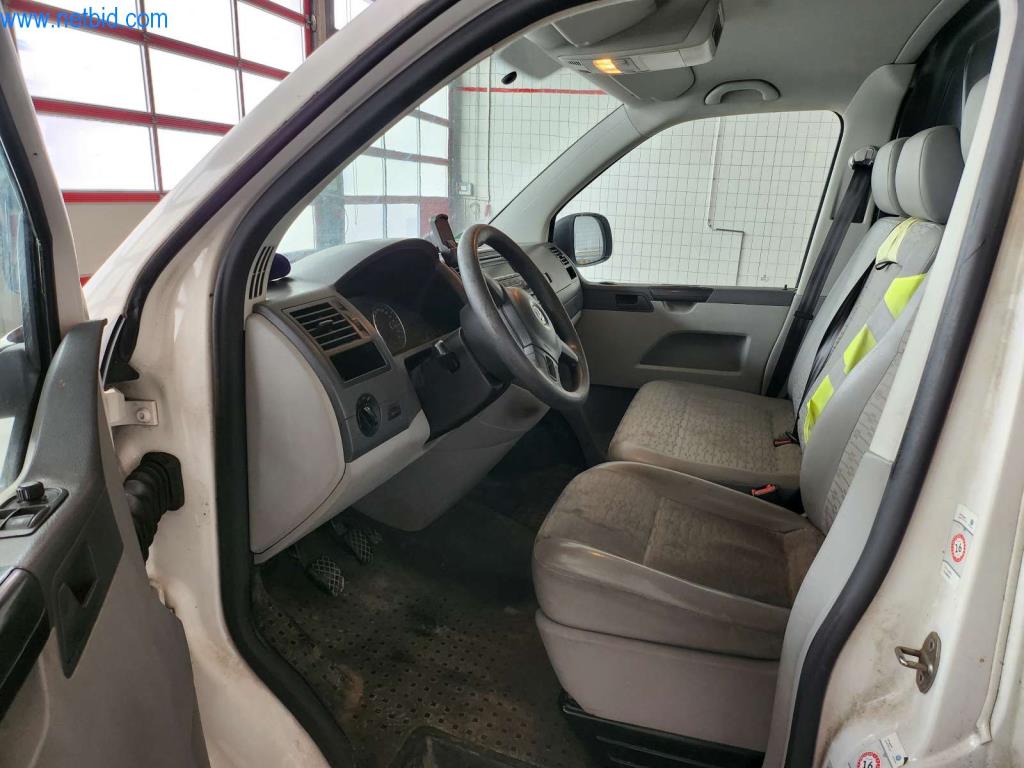 Well-maintained machines of a bakery manufacturer-6