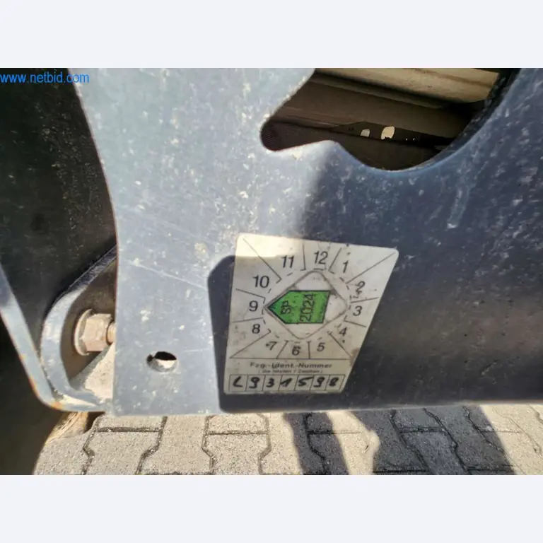 Máquinas bem conservadas de um fabricante de produtos de pastelaria-12