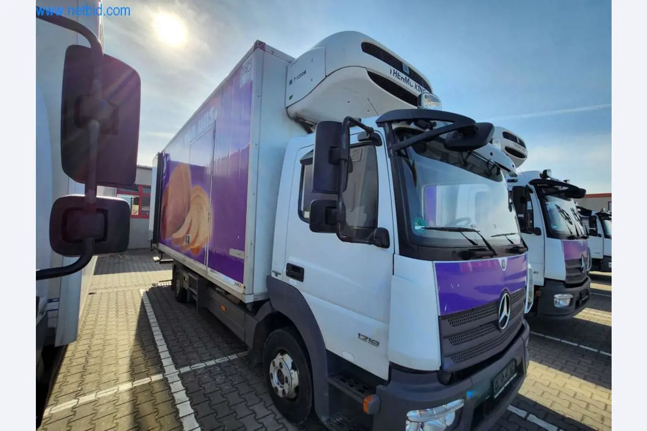 Máquinas bem conservadas de um fabricante de produtos de pastelaria-14