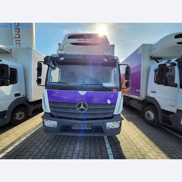 Máquinas bem conservadas de um fabricante de produtos de pastelaria-1