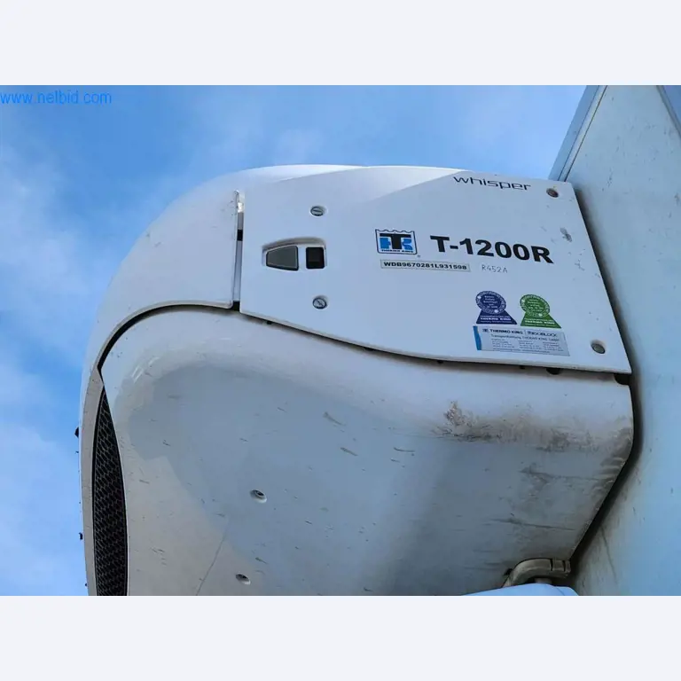 Máquinas bem conservadas de um fabricante de produtos de pastelaria-8