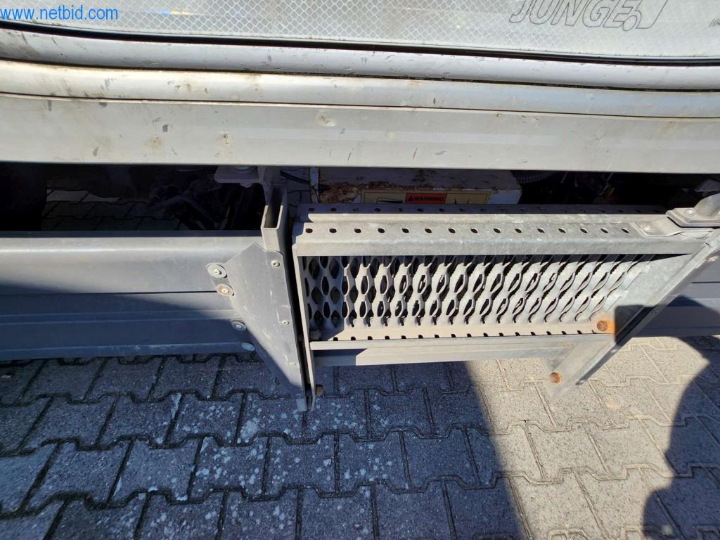 Máquinas bem conservadas de um fabricante de produtos de pastelaria-14