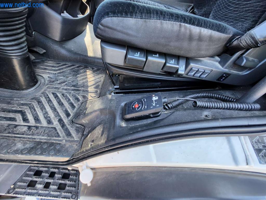 Máquinas bem conservadas de um fabricante de produtos de pastelaria-4