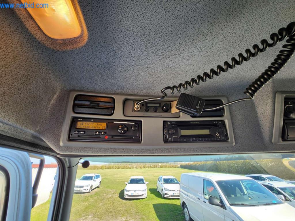 Máquinas bem conservadas de um fabricante de produtos de pastelaria-7