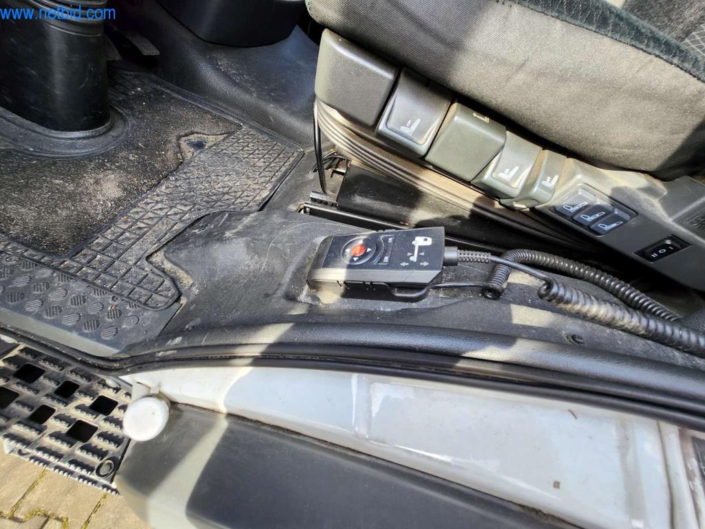 Máquinas bem conservadas de um fabricante de produtos de pastelaria-12