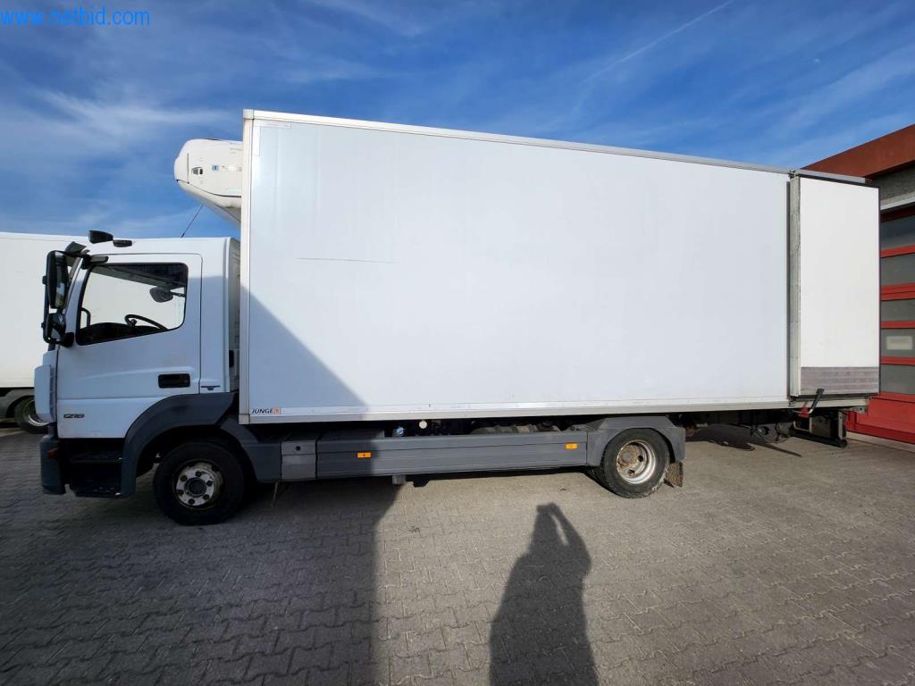 Máquinas bem conservadas de um fabricante de produtos de pastelaria-18