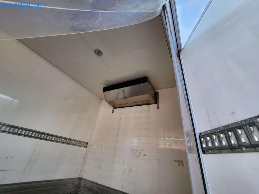 Máquinas bem conservadas de um fabricante de produtos de pastelaria-4