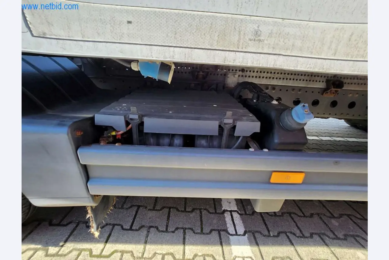 Máquinas bem conservadas de um fabricante de produtos de pastelaria-10