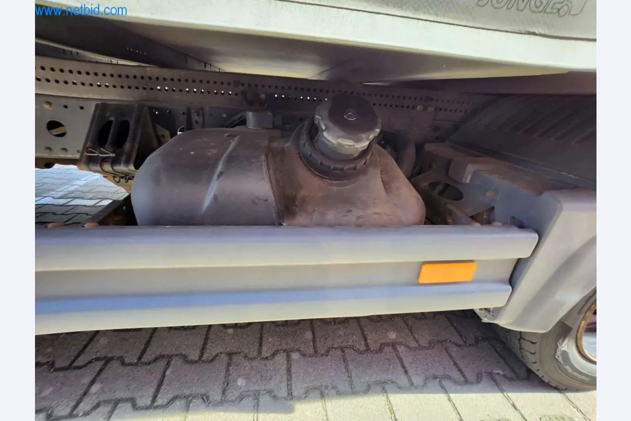 Máquinas bem conservadas de um fabricante de produtos de pastelaria-11