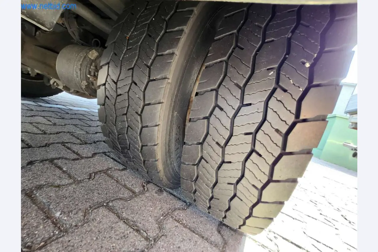 Máquinas bem conservadas de um fabricante de produtos de pastelaria-12