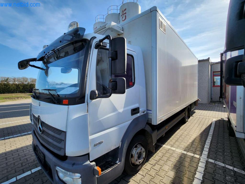 Máquinas bem conservadas de um fabricante de produtos de pastelaria-1