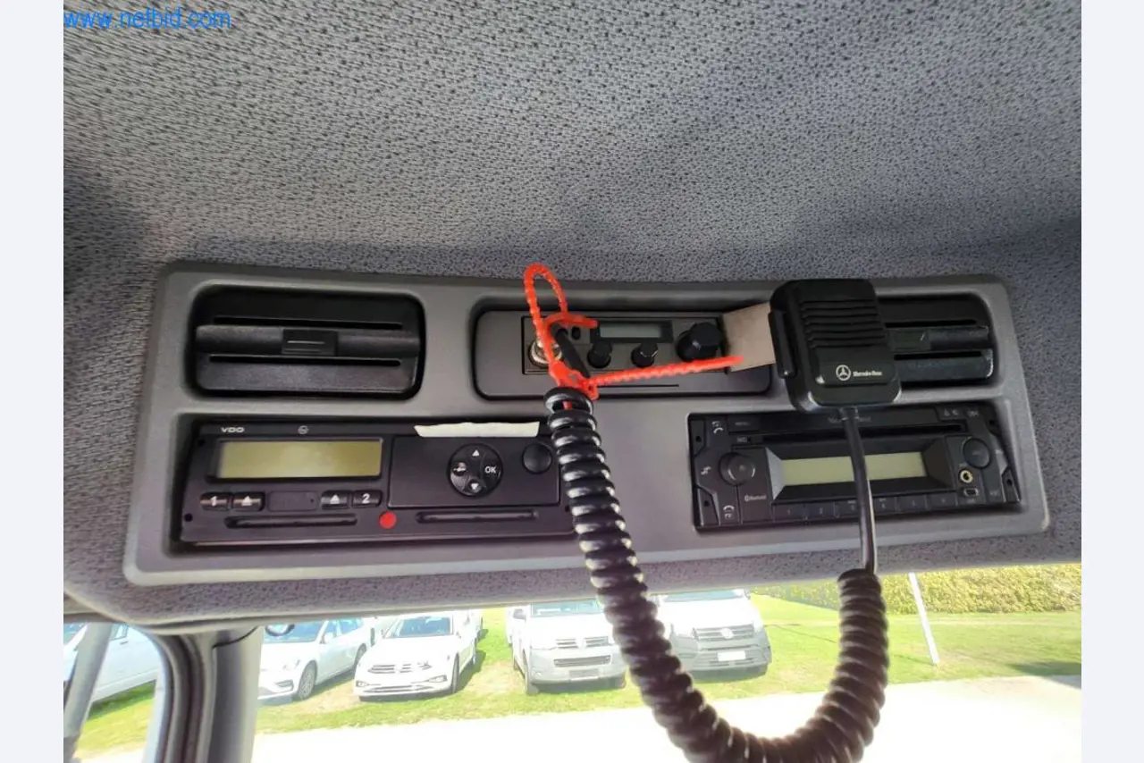 Máquinas bem conservadas de um fabricante de produtos de pastelaria-7