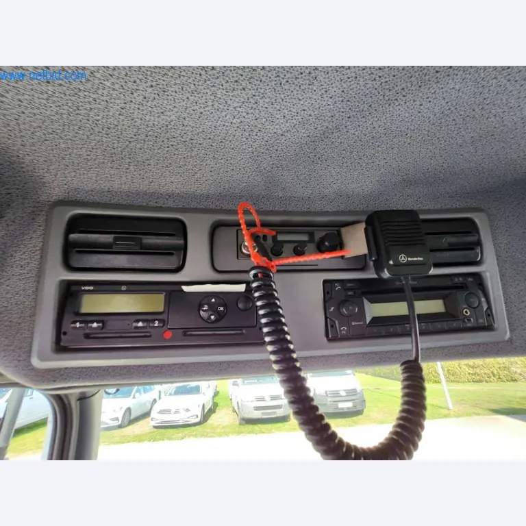 Máquinas bem conservadas de um fabricante de produtos de pastelaria-7