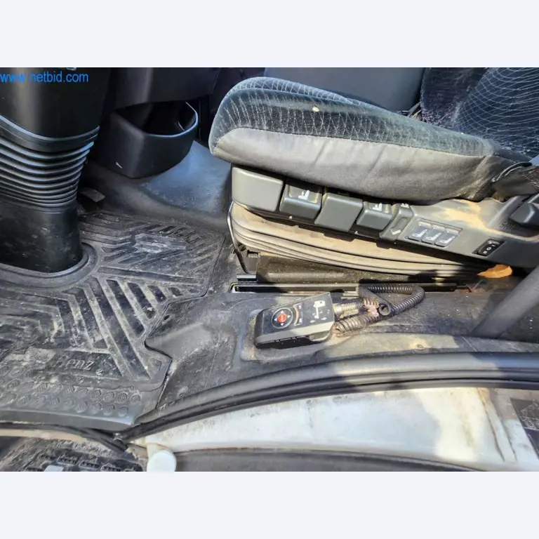 Máquinas bem conservadas de um fabricante de produtos de pastelaria-8