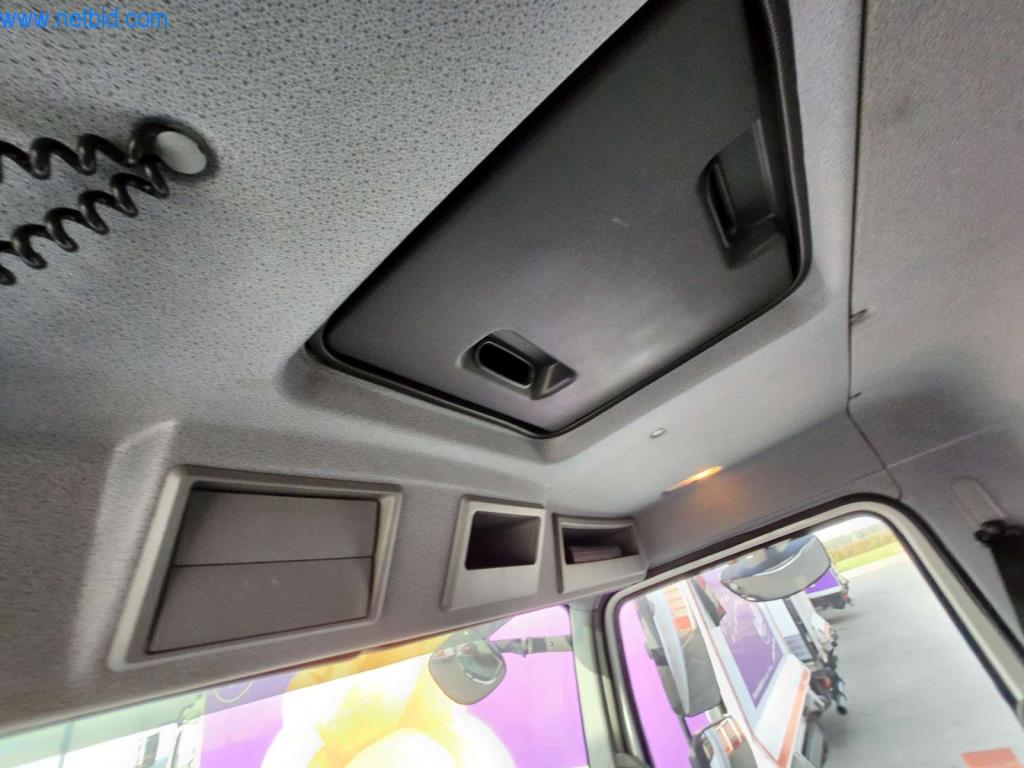 Máquinas bien mantenidas de un fabricante de productos de panadería-10