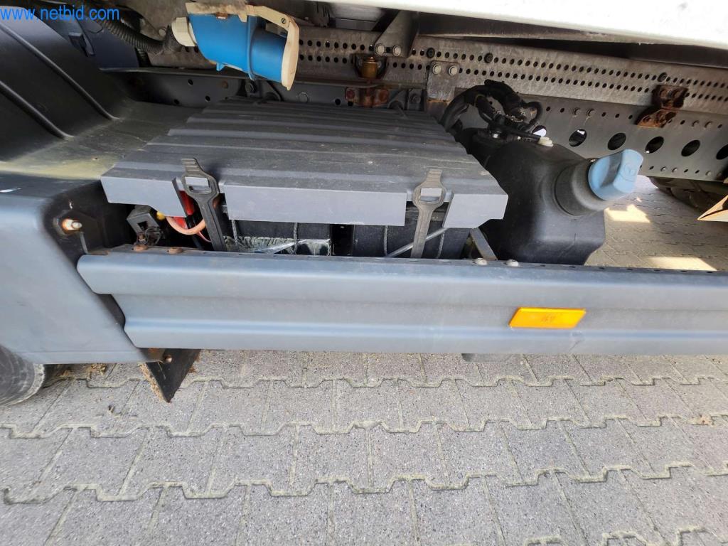 Máquinas bien mantenidas de un fabricante de productos de panadería-13