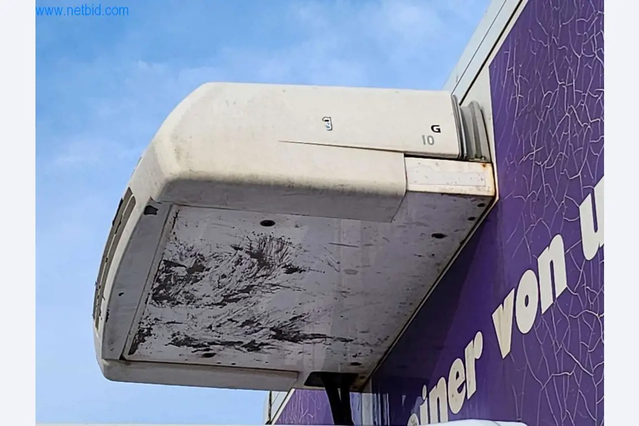 Máquinas bem conservadas de um fabricante de produtos de pastelaria-13