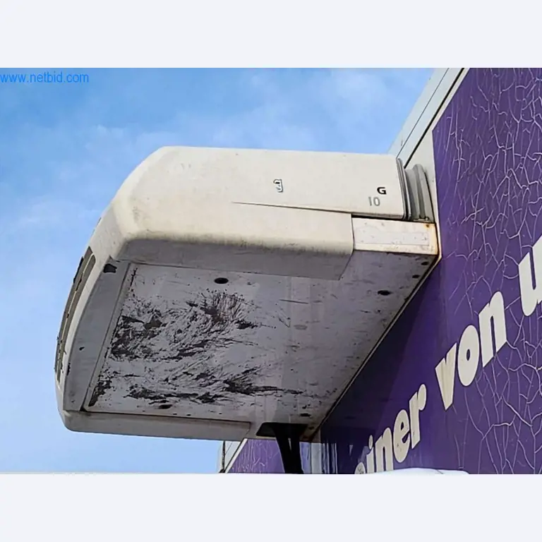 Máquinas bem conservadas de um fabricante de produtos de pastelaria-13