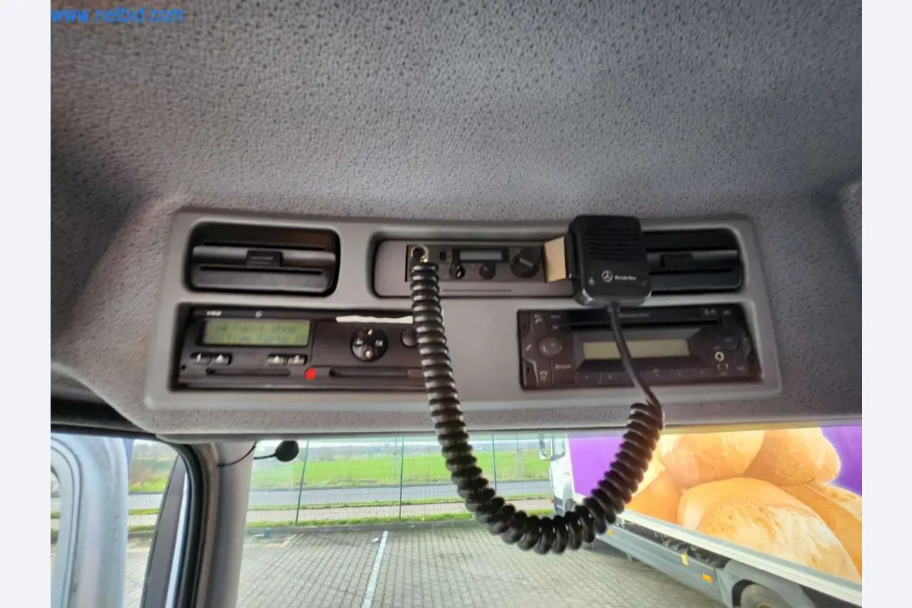 Máquinas bem conservadas de um fabricante de produtos de pastelaria-14