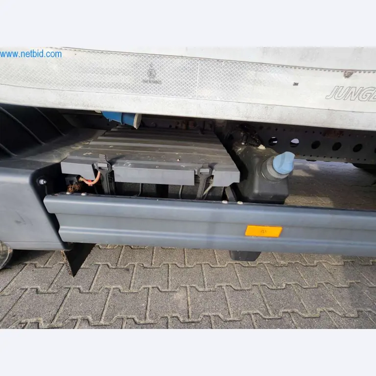 Máquinas bem conservadas de um fabricante de produtos de pastelaria-17