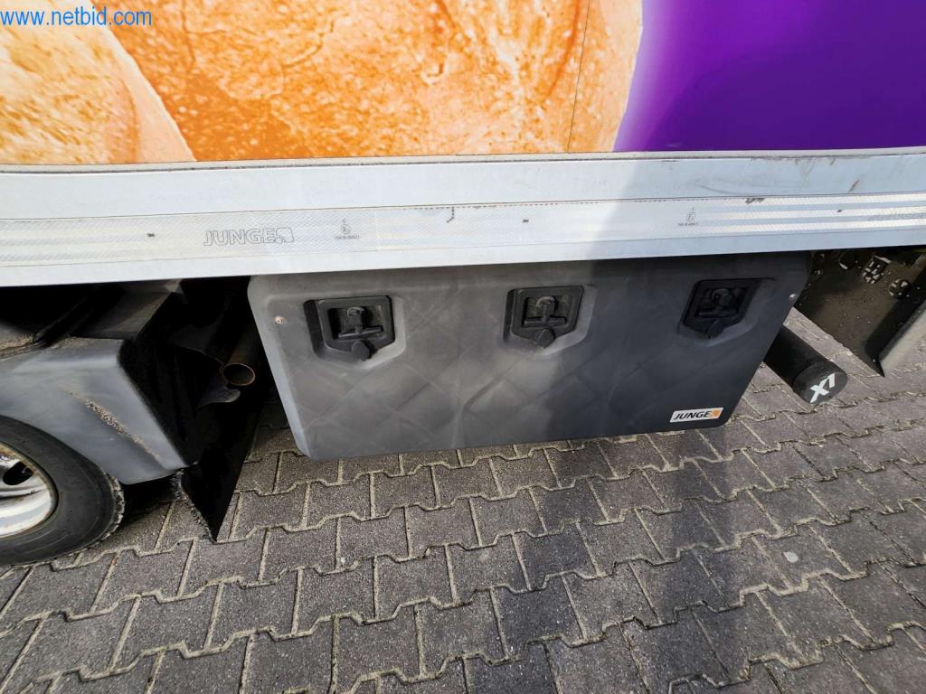 Máquinas bem conservadas de um fabricante de produtos de pastelaria-19