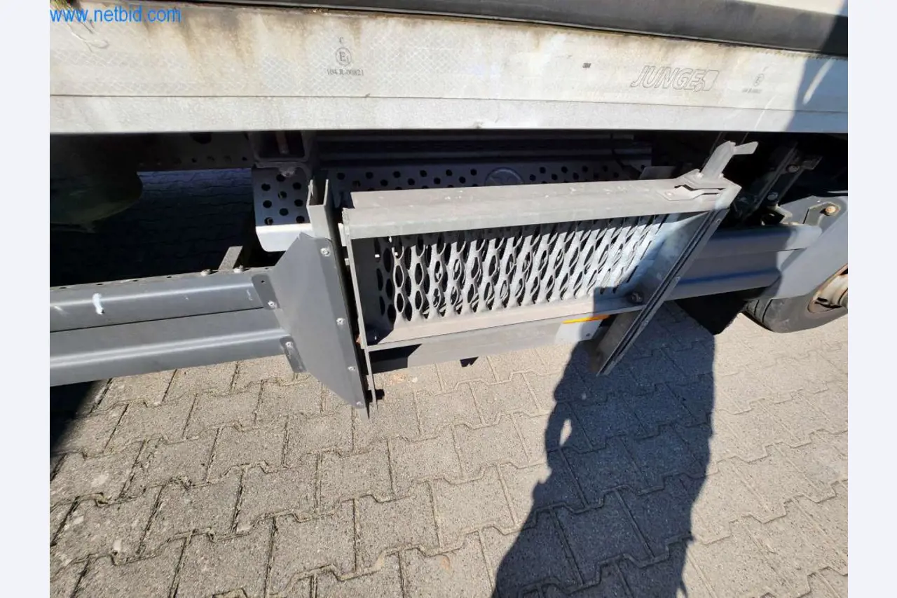 Dobrze utrzymane maszyny od producenta wypieków-17