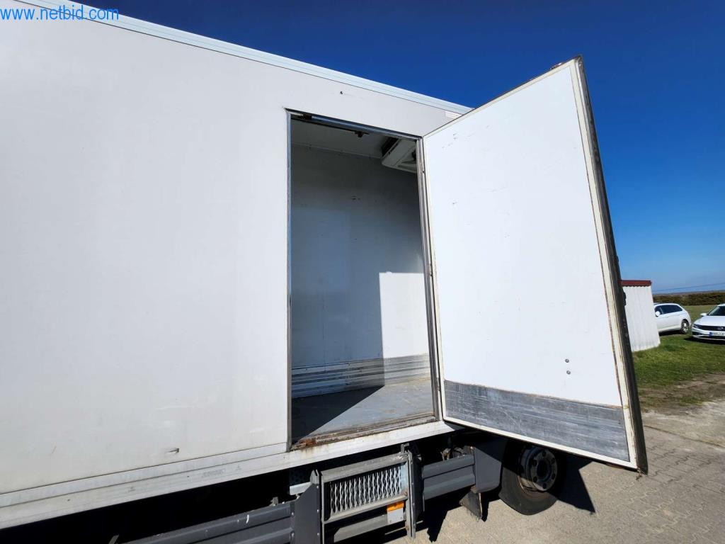 Dobře udržované stroje od výrobce pečiva-19