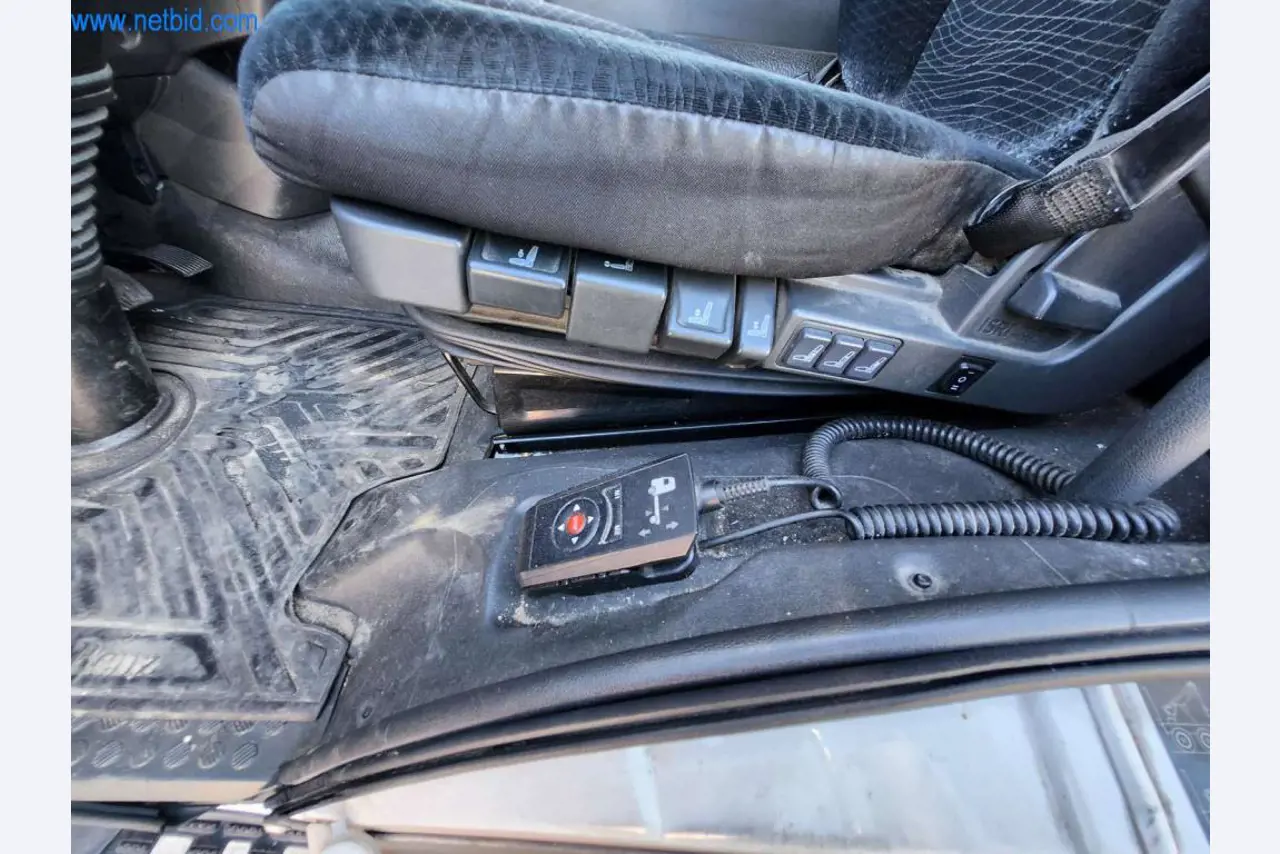 Dobrze utrzymane maszyny od producenta wypieków-3