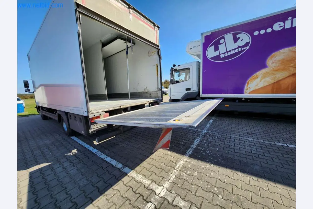 Dobrze utrzymane maszyny od producenta wypieków-9