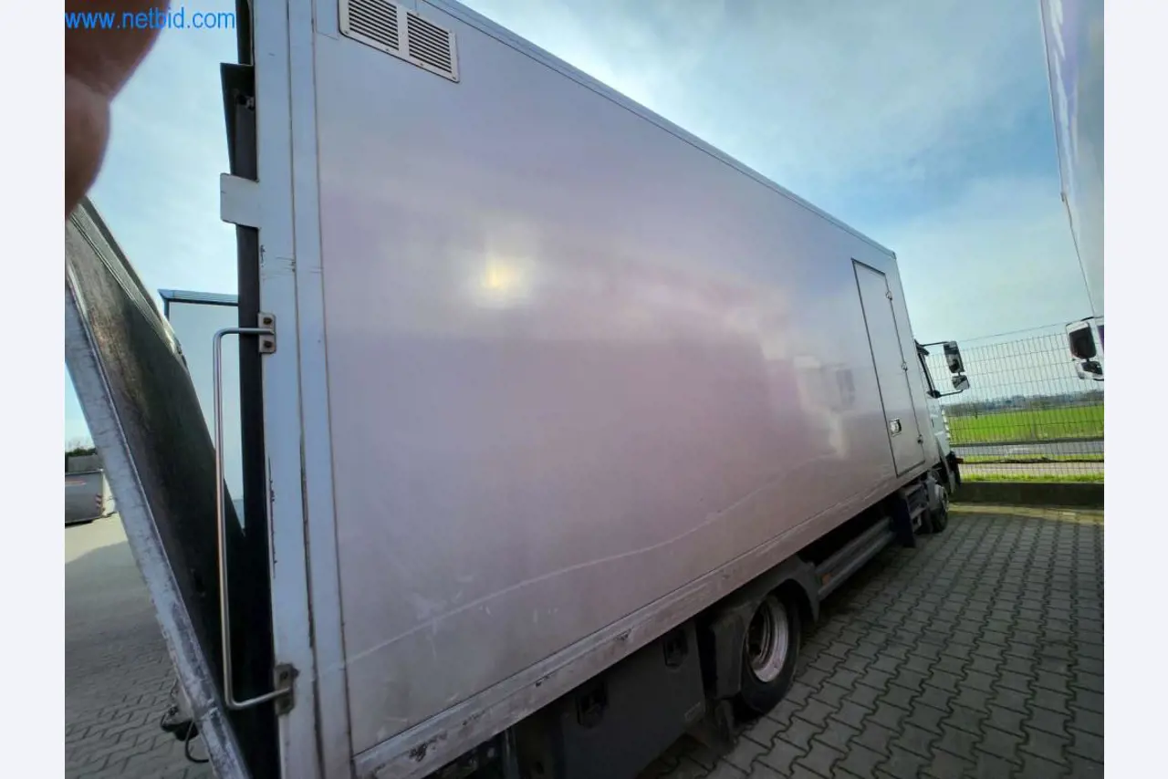 Dobře udržované stroje od výrobce pečiva-20