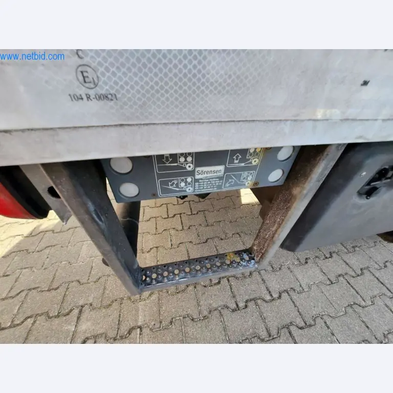 Máquinas bem conservadas de um fabricante de produtos de pastelaria-13