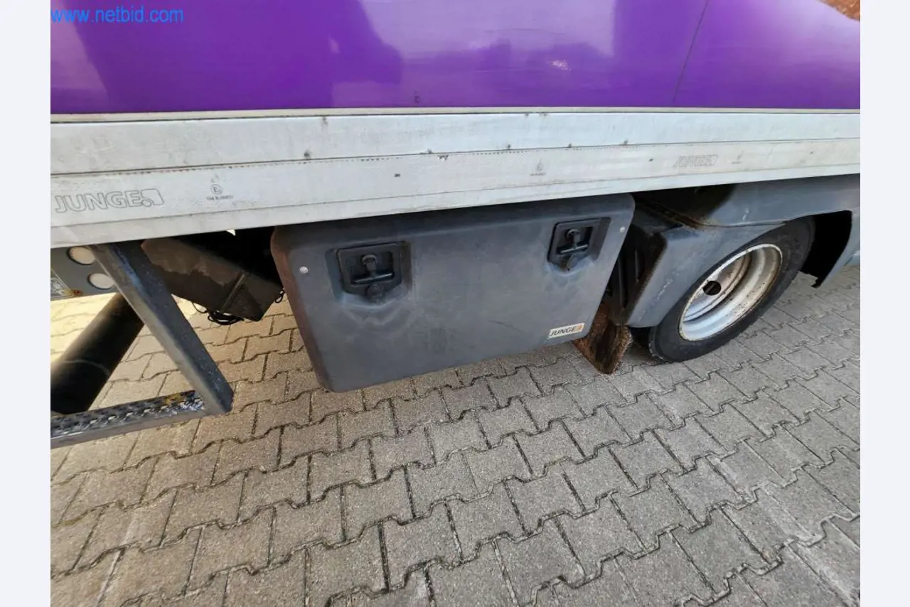 Máquinas bem conservadas de um fabricante de produtos de pastelaria-14