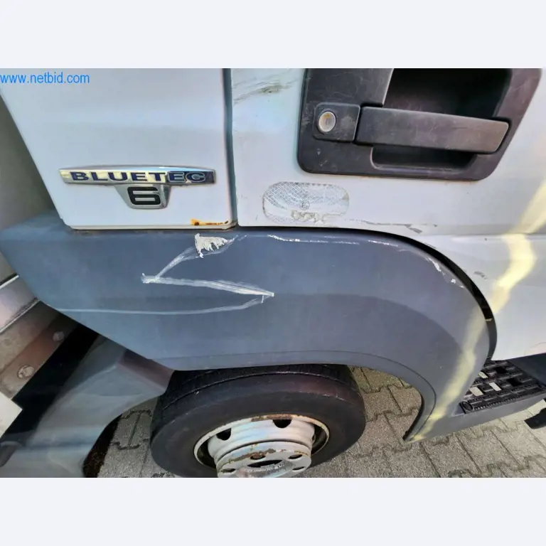 Máquinas bem conservadas de um fabricante de produtos de pastelaria-18