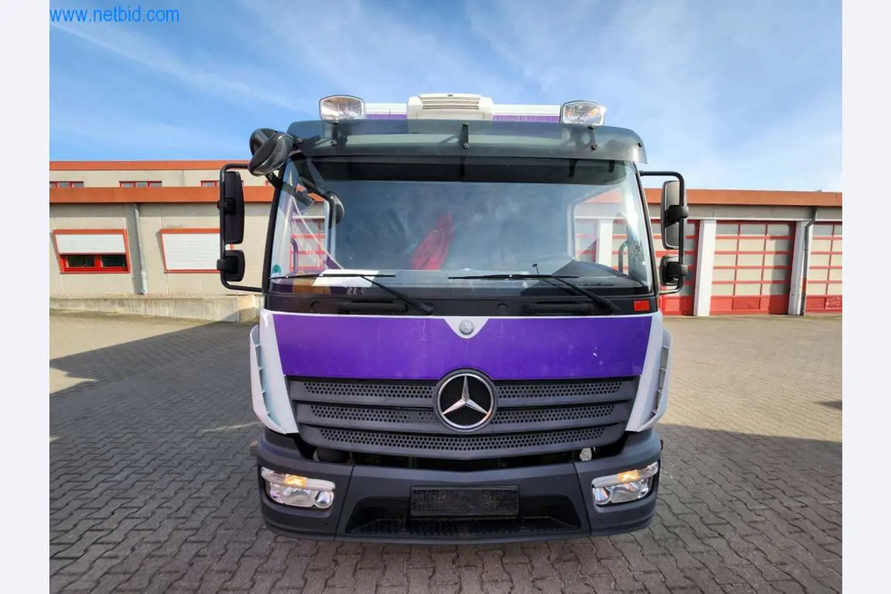 Máquinas bem conservadas de um fabricante de produtos de pastelaria-1