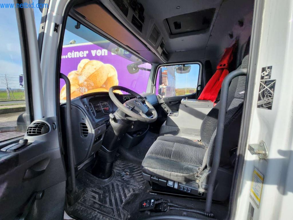 Máquinas bien mantenidas de un fabricante de productos de panadería-3