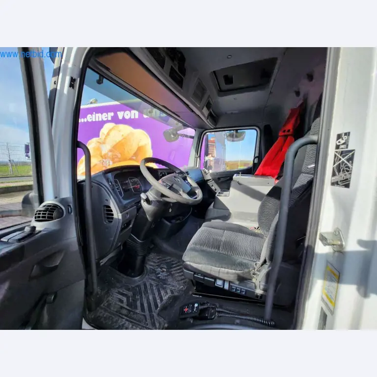 Máquinas bem conservadas de um fabricante de produtos de pastelaria-3