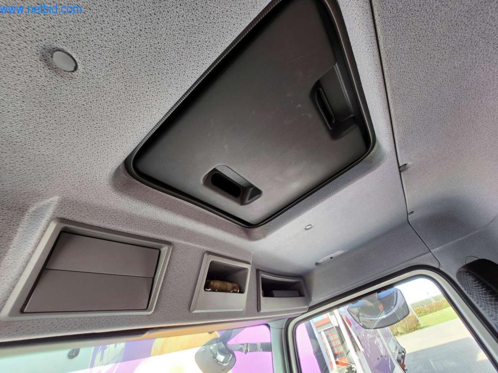 Máquinas bien mantenidas de un fabricante de productos de panadería-5