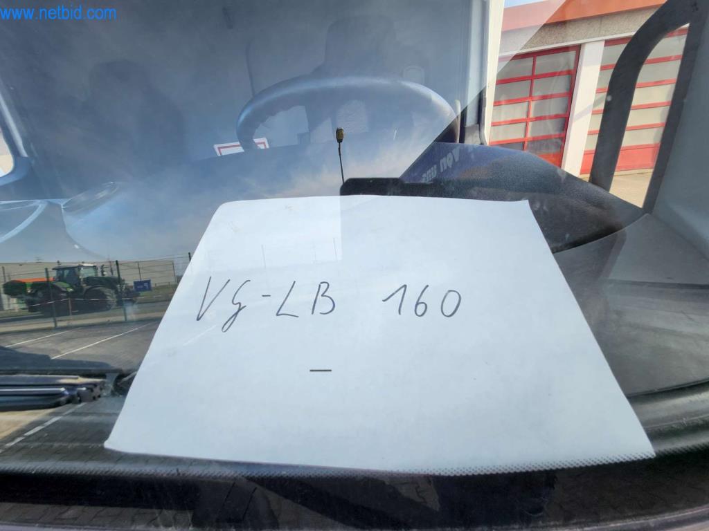 Máquinas bem conservadas de um fabricante de produtos de pastelaria-14