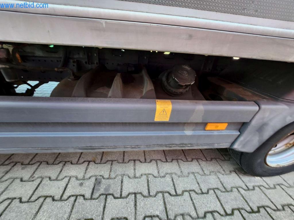 Máquinas bem conservadas de um fabricante de produtos de pastelaria-6