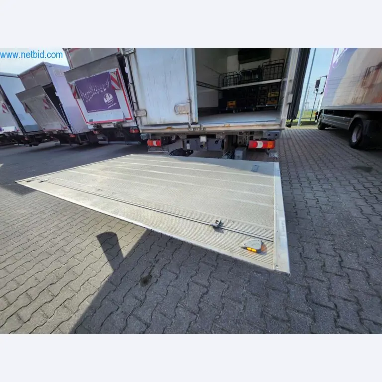 Máquinas bien mantenidas de un fabricante de productos de panadería-10