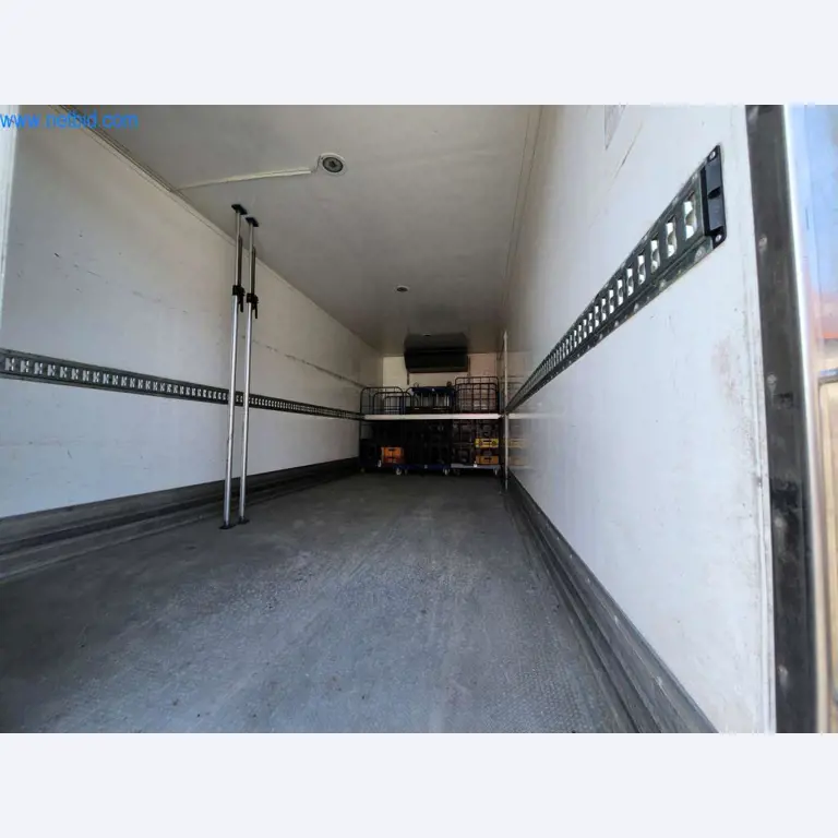 Máquinas bien mantenidas de un fabricante de productos de panadería-11