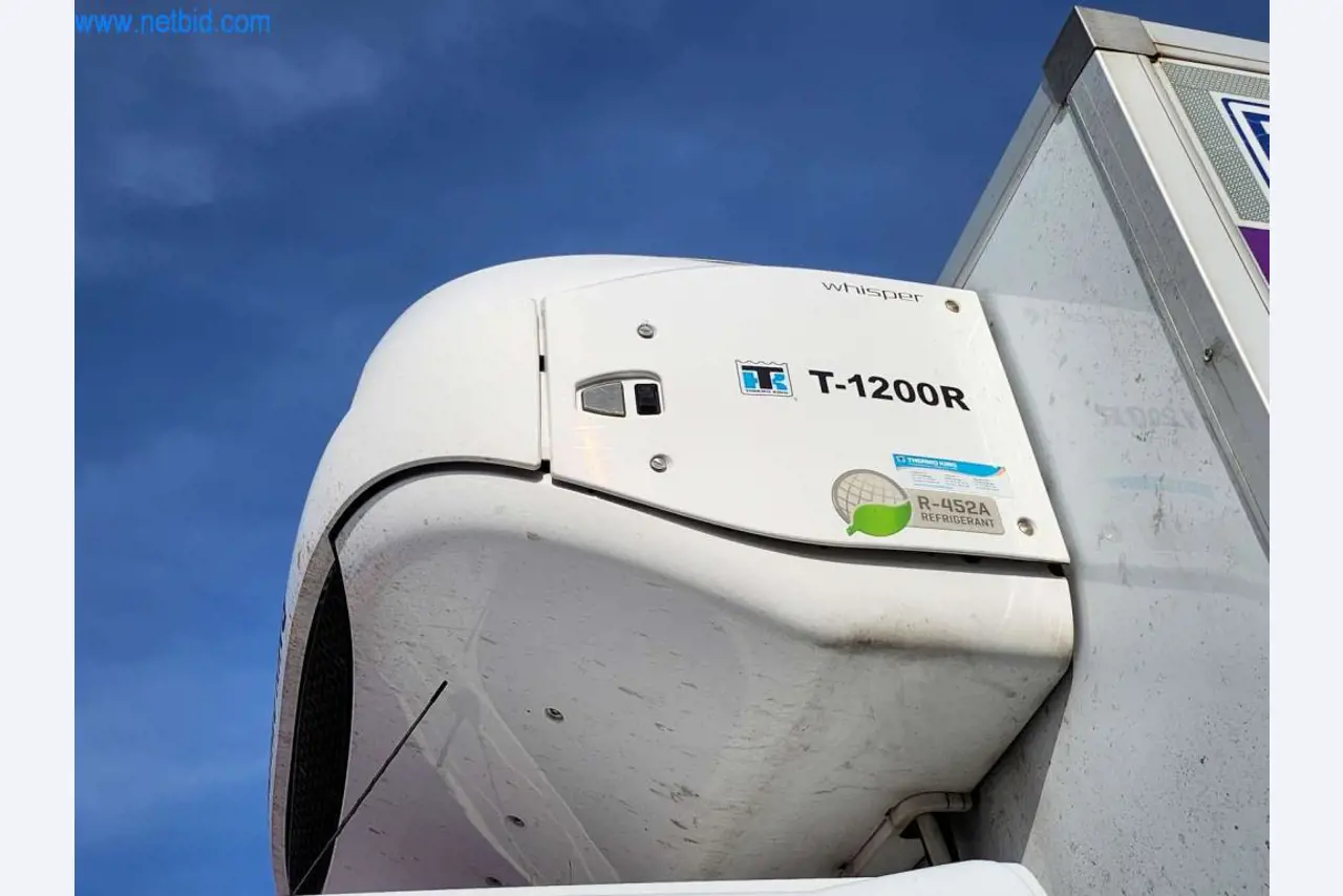 Máquinas bien mantenidas de un fabricante de productos de panadería-12