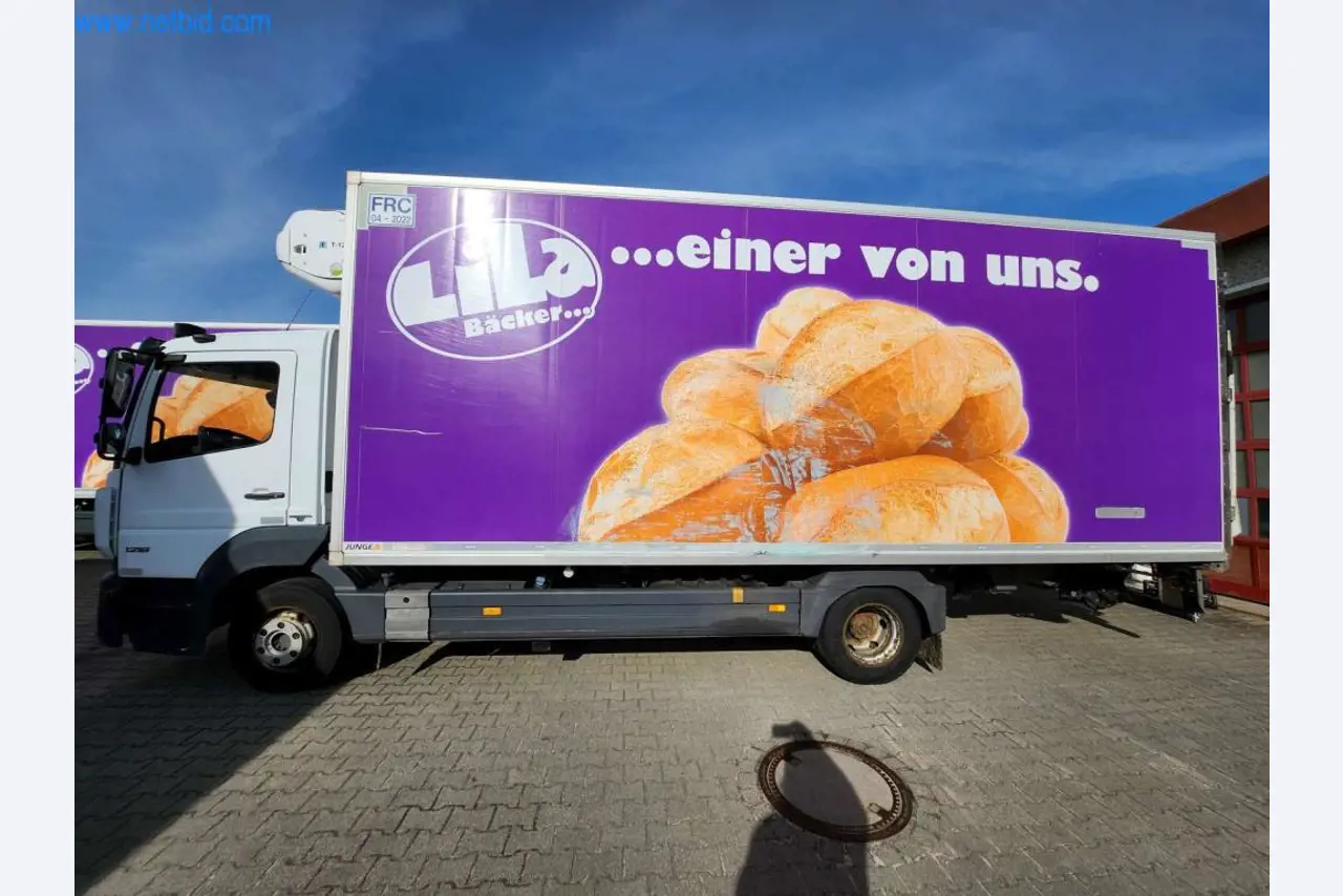 Máquinas bien mantenidas de un fabricante de productos de panadería-13