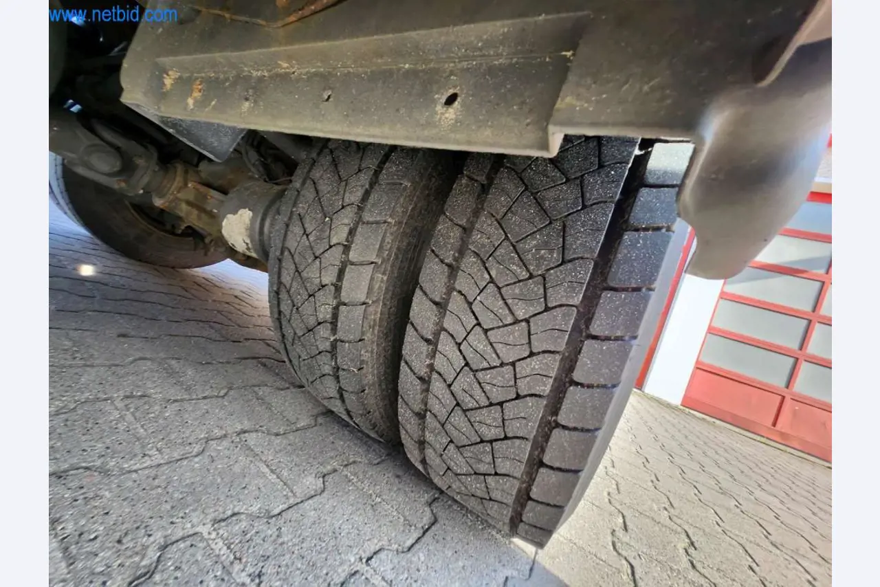 Máquinas bien mantenidas de un fabricante de productos de panadería-15