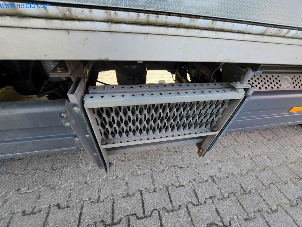 Máquinas bien mantenidas de un fabricante de productos de panadería-18