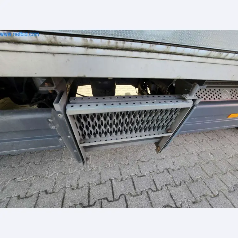 Máquinas bien mantenidas de un fabricante de productos de panadería-18